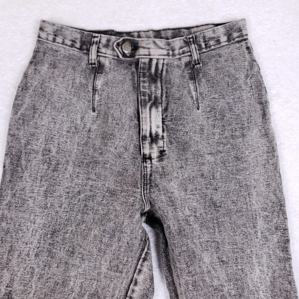 Republic Clothing Group see measurements